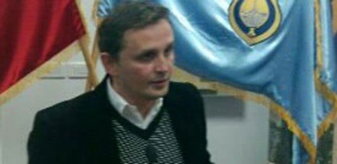 Predsjednik tivatskog PzP-a napustio stranku i podržao Bečića Predsjednik tivatskog PzP-a napustio stranku i podržao Bečića