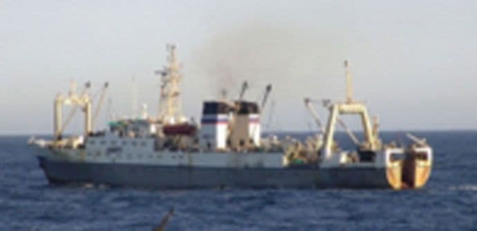 U Rusiji potonuo ribarski brod, stradale 54 osobe,15 nestalo U Rusiji potonuo ribarski brod, stradale 54 osobe,15 nestalo