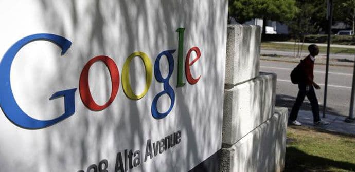 Google pravi "robota s dušom"? Google pravi "robota s dušom"?