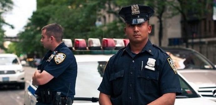 Dvije žene uhapšene u Njujorku jer su željele da naprave bombu Dvije žene uhapšene u Njujorku jer su željele da naprave bombu