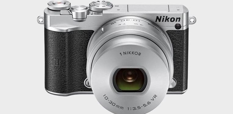 Novi Nikon sa retro izgledom i bez ogledala Novi Nikon sa retro izgledom i bez ogledala