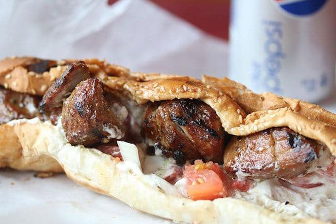 Brza hrana neispravna u 27 objekata Brza hrana neispravna u 27 objekata