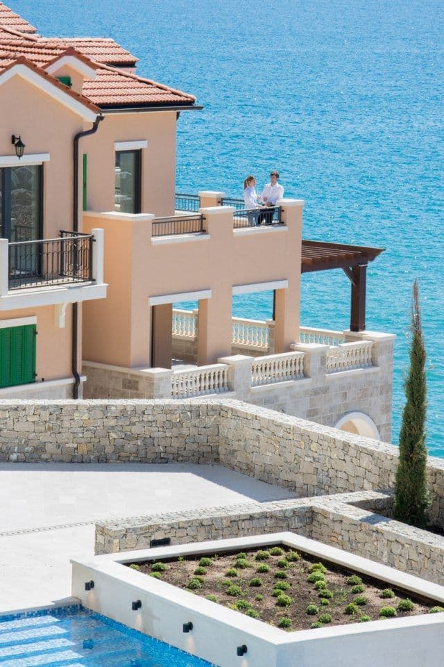 Crnogorski raj za jednu Egipćanku Crnogorski raj za jednu Egipćanku