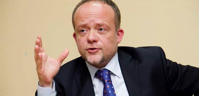 Radoje CEROVIĆ, psiholog: Naša kultura ima negativan stav prema sreći Radoje CEROVIĆ, psiholog: Naša kultura ima negativan stav prema sreći