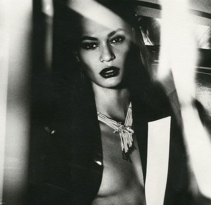 Upoznajte Džoan Smols Upoznajte Džoan Smols