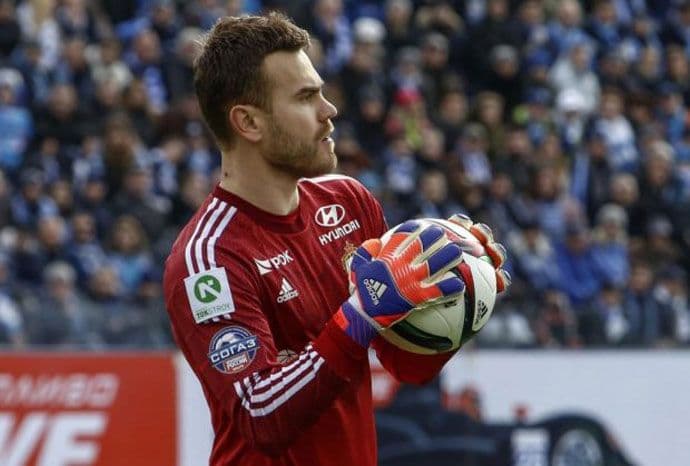 Mikan Zec pozvao Akinfejeva da ljetuje u Ulcinju Mikan Zec pozvao Akinfejeva da ljetuje u Ulcinju