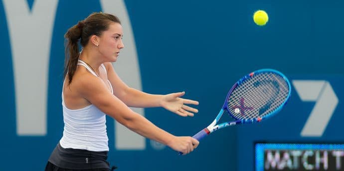 Kovinićka u četvrtfinalu, Jankovićka predala meč! Kovinićka u četvrtfinalu, Jankovićka predala meč!