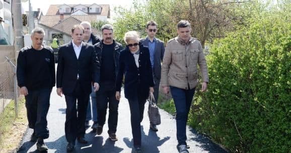 Novi putevi u Tološima Novi putevi u Tološima