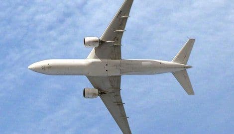 INCIDENT U VAZDUHU: Boing 777 prinudno sletio zbog svađe u avionu INCIDENT U VAZDUHU: Boing 777 prinudno sletio zbog svađe u avionu