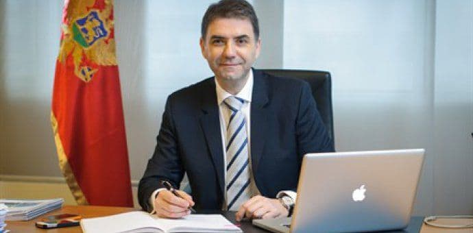 IVANOVIĆ: Ne odustajemo od kredita iz Abu Dabija IVANOVIĆ: Ne odustajemo od kredita iz Abu Dabija