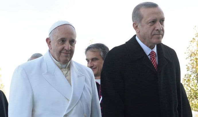 Erdogan: Papa Franjo govori besmislice Erdogan: Papa Franjo govori besmislice