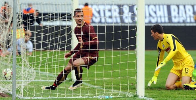 Sarajevo želi Vešovića Sarajevo želi Vešovića