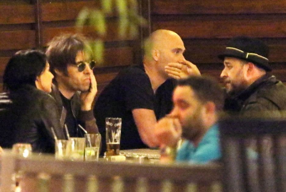 Liam i Noel Galager zakopali ratne sjekire, planiraju povratak Oasisa Liam i Noel Galager zakopali ratne sjekire, planiraju povratak Oasisa