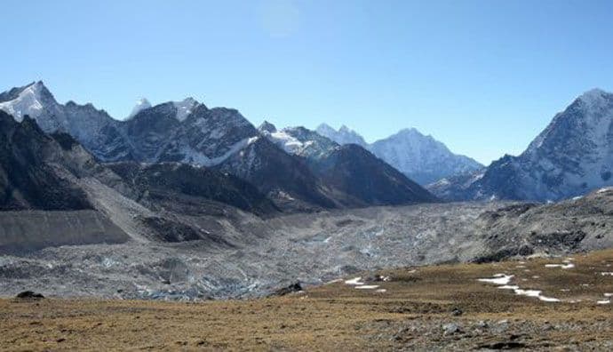 Kina i Pakistan grade autoput preko vrhova Himalaja (VIDEO) Kina i Pakistan grade autoput preko vrhova Himalaja (VIDEO)