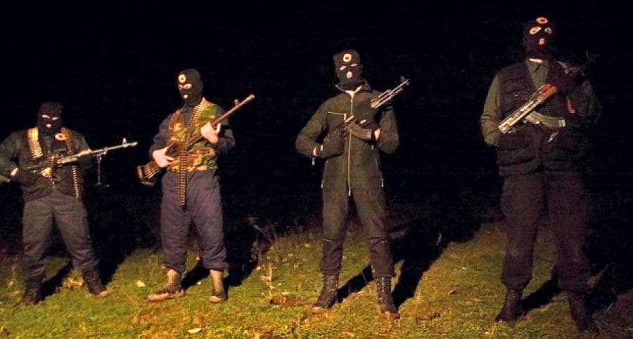 Makedonija: 40 naoružanih ljudi sa oznakama OVK zauzeli karaulu Makedonija: 40 naoružanih ljudi sa oznakama OVK zauzeli karaulu