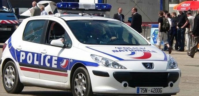 U Francuskoj hapšenjem ekstremiste osujećeni napadi na crkve U Francuskoj hapšenjem ekstremiste osujećeni napadi na crkve