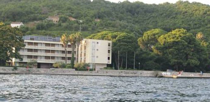 Podržali prodaju hotela Park Carinama Podržali prodaju hotela Park Carinama