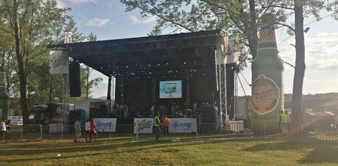 U subotu čišćenje prostora na kom se održava "Lake fest" U subotu čišćenje prostora na kom se održava "Lake fest"