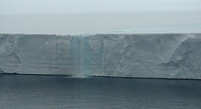 The New York Review of Books: Loša vijest sa Antarktika The New York Review of Books: Loša vijest sa Antarktika