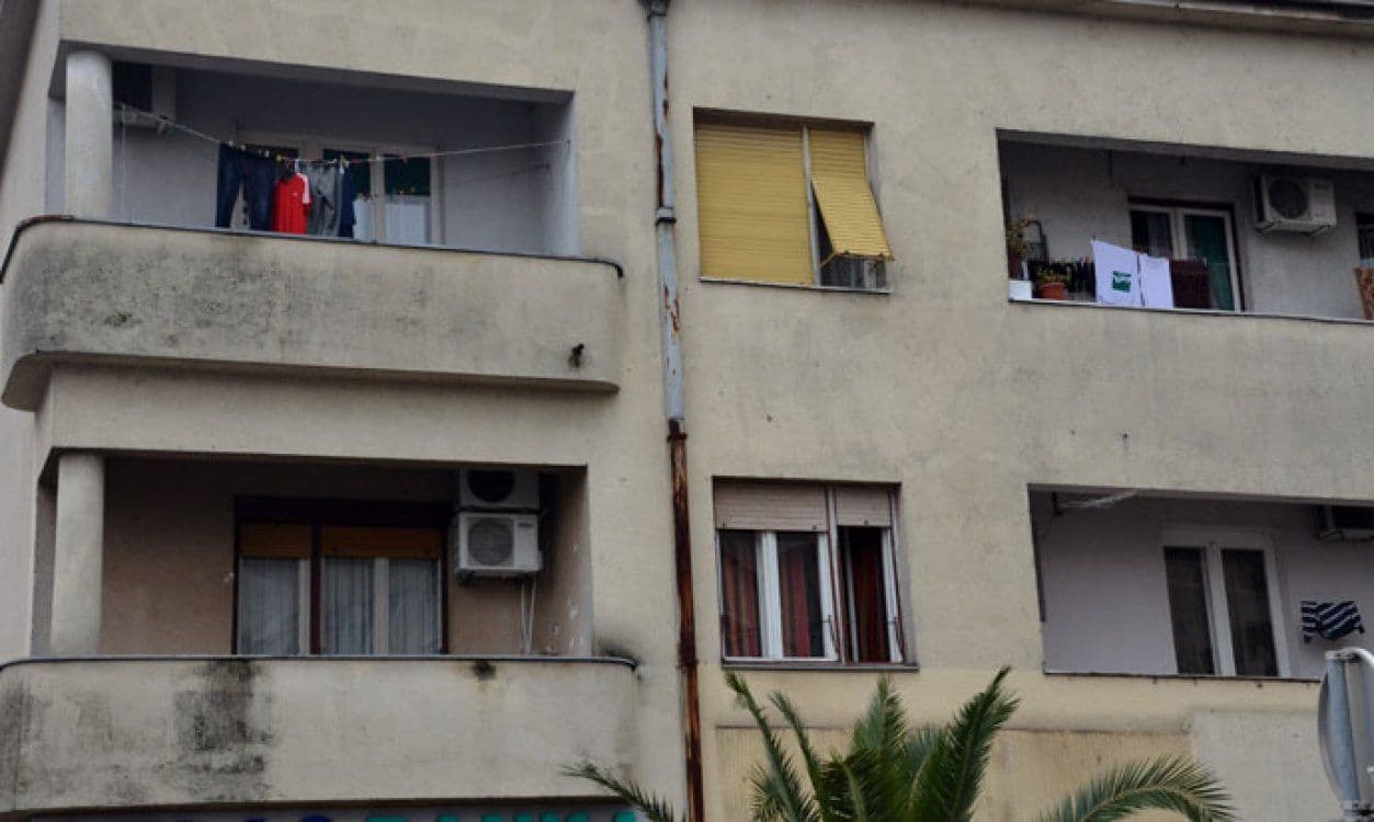 Prikupljanje potpisa za peticiju "Pravo na stanovanje" Prikupljanje potpisa za peticiju "Pravo na stanovanje"