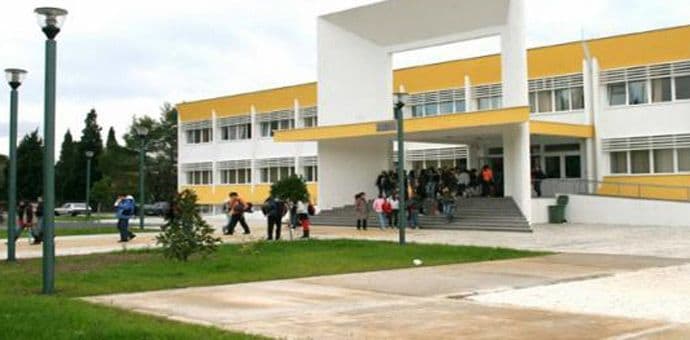 U ponedjeljak konkurs za upis u srednje škole U ponedjeljak konkurs za upis u srednje škole