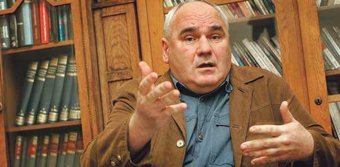 Promocija "Hrvatske književne enciklopedije" u Kotoru Promocija "Hrvatske književne enciklopedije" u Kotoru