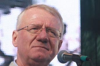 Šešelj operisao sinuse