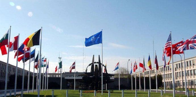 Ruski vjetrovi u anti-NATO kampanji  Ruski vjetrovi u anti-NATO kampanji