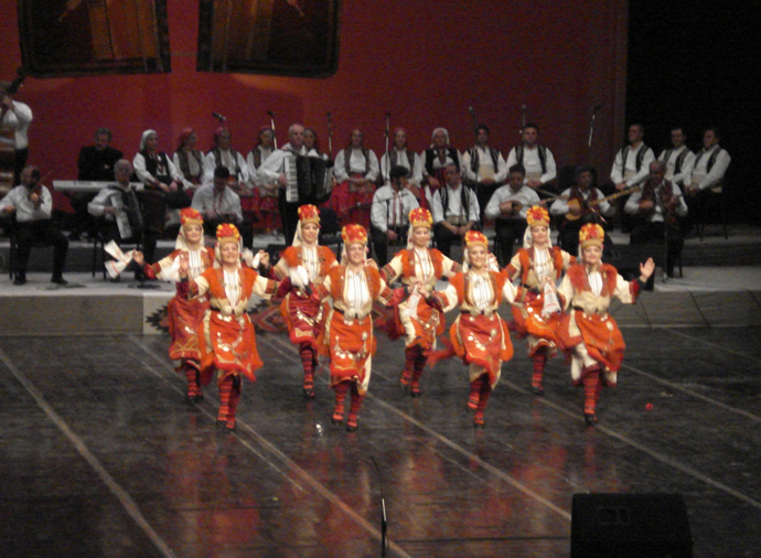 Nakon 30 godina u Crnoj Gori: „Tanec“ oduševio u KIC-u  Nakon 30 godina u Crnoj Gori: „Tanec“ oduševio u KIC-u