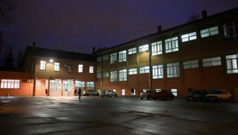 Bivšem nastavniku gimnazije tri godine zatvora zbog konzumiranja heroina u školi Bivšem nastavniku gimnazije tri godine zatvora zbog konzumiranja heroina u školi