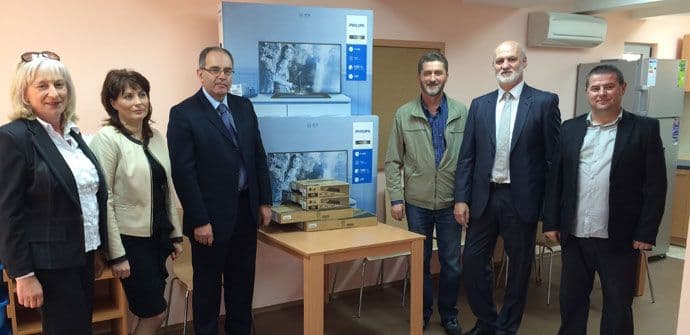 Notarska komora uručila donaciju Dnevnom centru za djecu sa smetnjama u razvoju Notarska komora uručila donaciju Dnevnom centru za djecu sa smetnjama u razvoju