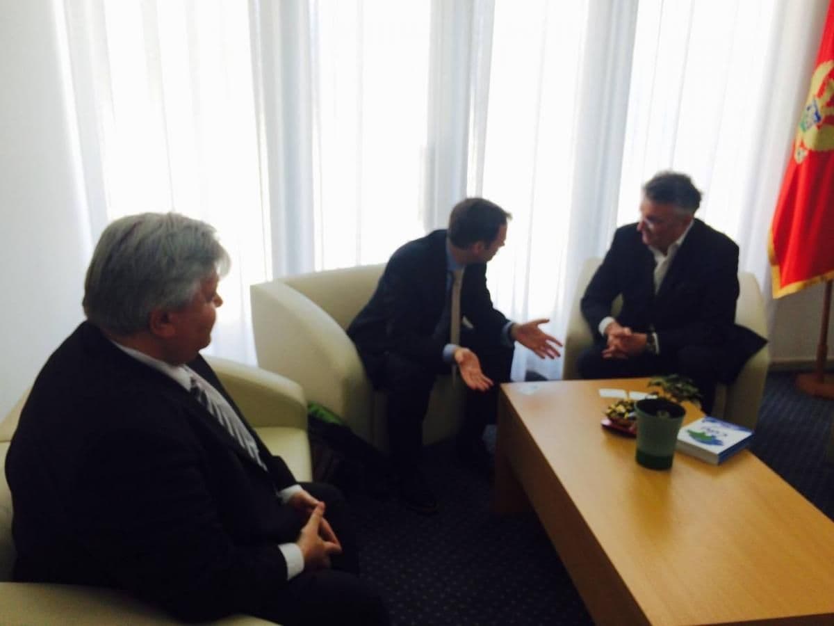 VLAHOVIĆ: Cdu će promovisati ekonomski patriotizam VLAHOVIĆ: Cdu će promovisati ekonomski patriotizam