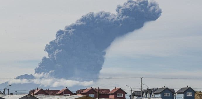 Zemljotres pogodio Čile, izdato upozorenje na cunami Zemljotres pogodio Čile, izdato upozorenje na cunami
