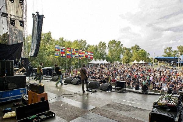 Rock: izgubljen u postsocijalističkom prijevodu Rock: izgubljen u postsocijalističkom prijevodu