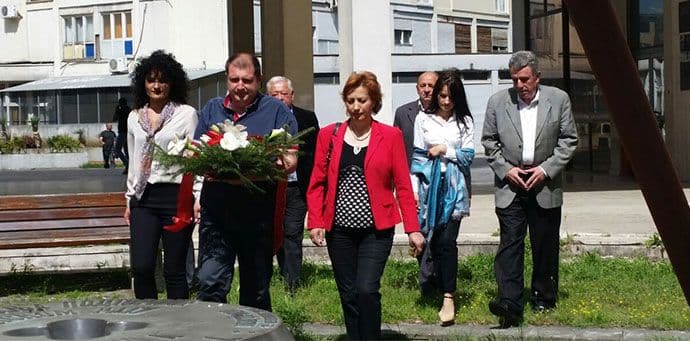 Demokrate odale poštu žrtvama bomardovanja Podgorice    Demokrate odale poštu žrtvama bomardovanja Podgorice