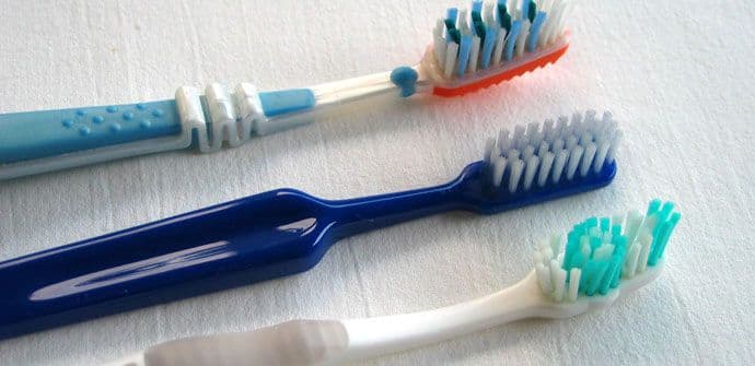 Japanci proizveli četkicu uz koju vam ne treba pasta za zube Japanci proizveli četkicu uz koju vam ne treba pasta za zube