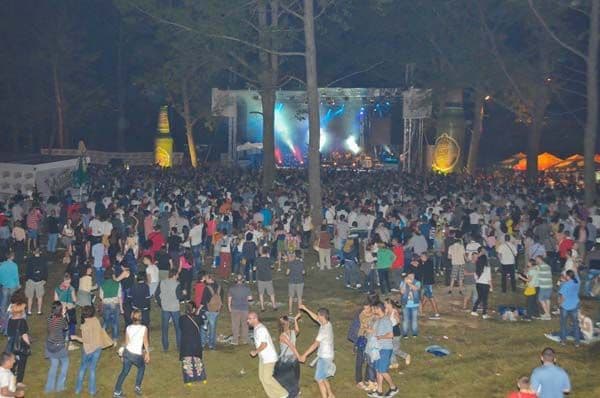 LAKE FEST: Jubilarno izdanje u avgustu uz 42 izvođača! LAKE FEST: Jubilarno izdanje u avgustu uz 42 izvođača!