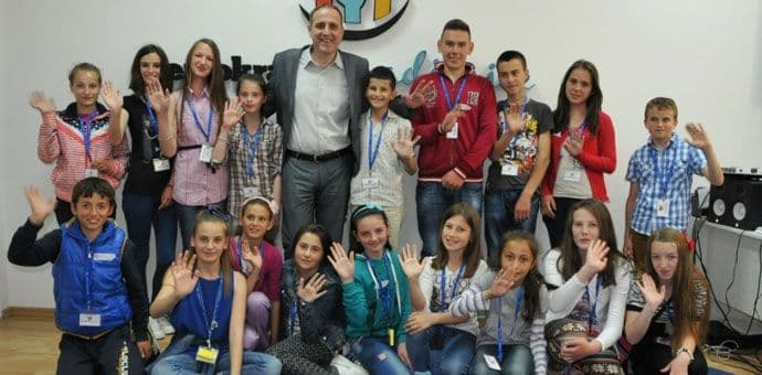 Popović posjetio školu u Petnjici Popović posjetio školu u Petnjici