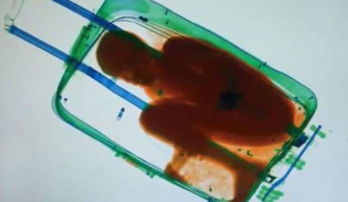 Osmogodišnjak pronađen u koferu Osmogodišnjak pronađen u koferu