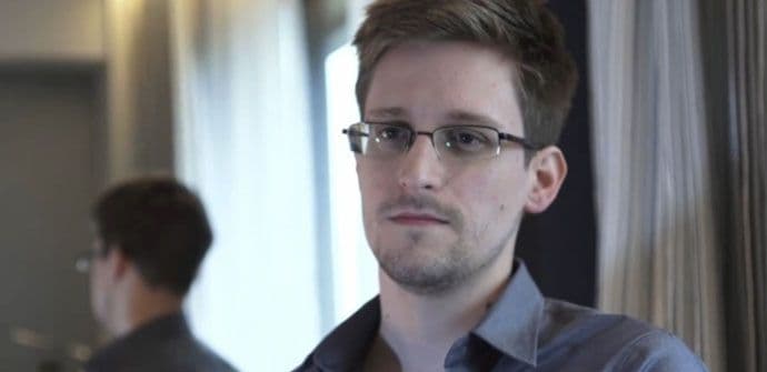 Snouden: Masovna špijunaža je realnost Snouden: Masovna špijunaža je realnost