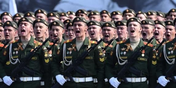 PARADA U MOSKVI - PUTIN: Zadatak Rusije je da stvori jednakost svih naroda PARADA U MOSKVI - PUTIN: Zadatak Rusije je da stvori jednakost svih naroda