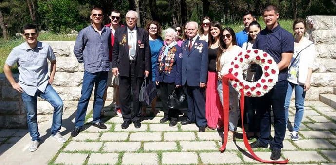 Forum mladih SDP-a obilježio Dan pobjede nad fašizmom Forum mladih SDP-a obilježio Dan pobjede nad fašizmom