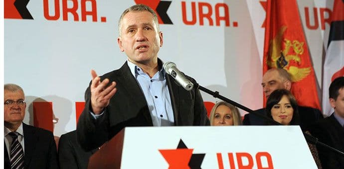 RAKČEVIĆ: Ne poštuju se Mastrihtski kriterijumi RAKČEVIĆ: Ne poštuju se Mastrihtski kriterijumi