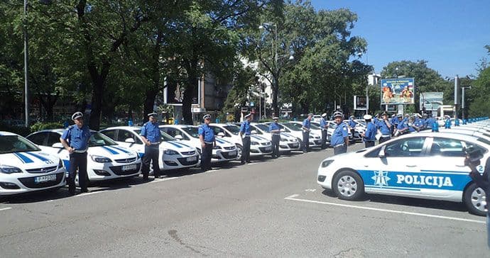 FOTO: Uručeno 56 novih policijskih automobila FOTO: Uručeno 56 novih policijskih automobila