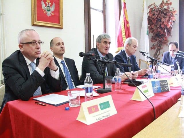 Manjinski narodi razumiju zašto nam treba NATO Manjinski narodi razumiju zašto nam treba NATO