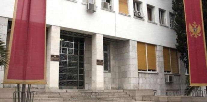 Kontrolno saslušanje o politici u oblasti koncesija 1. juna Kontrolno saslušanje o politici u oblasti koncesija 1. juna