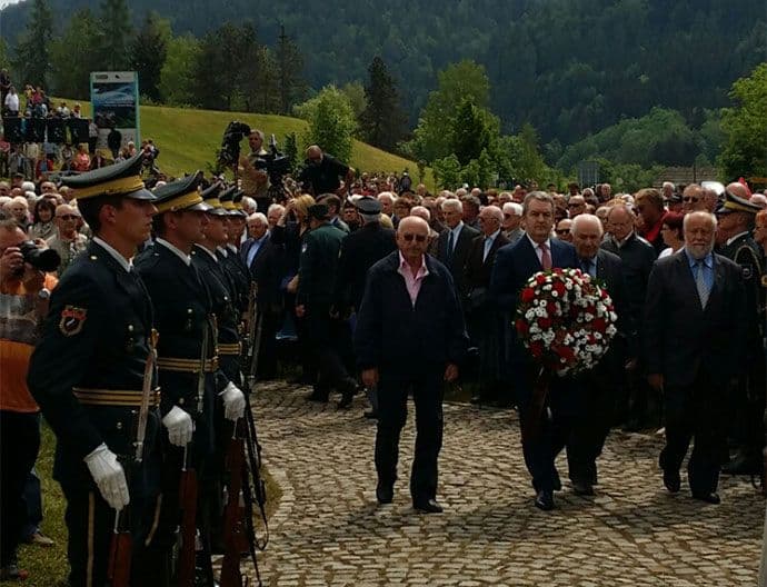 LJUBLJANA: Borci NOR-a i antifašista sa Mugošom položili vijenac LJUBLJANA: Borci NOR-a i antifašista sa Mugošom položili vijenac