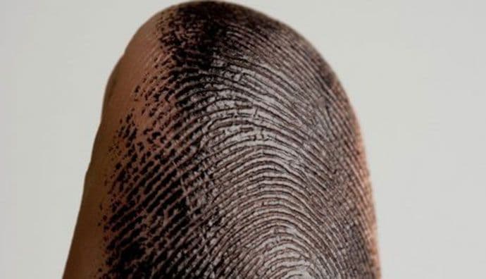 Narko test: Otisak prsta otkriva unos kokaina Narko test: Otisak prsta otkriva unos kokaina