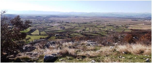 Đuteza - još jedno od utvrđenih naselja iz dukljanskog perioda ? Đuteza - još jedno od utvrđenih naselja iz dukljanskog perioda ?