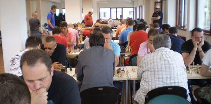 Kalezić treći put pobjednik Otvorenog prvenstva PG u ubrzanom šahu Kalezić treći put pobjednik Otvorenog prvenstva PG u ubrzanom šahu